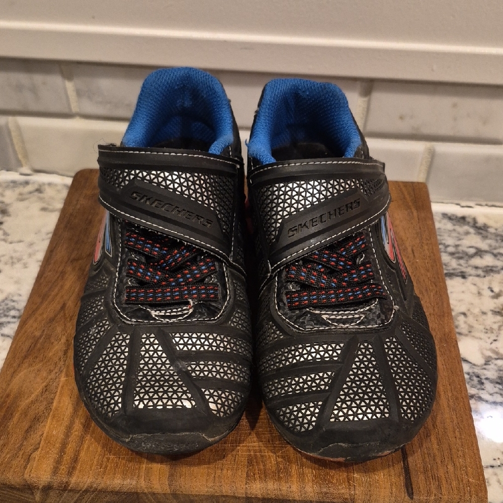 Lil Boys Velcro SKECHERS Hydro STATIC Sneakers SIZE 12
